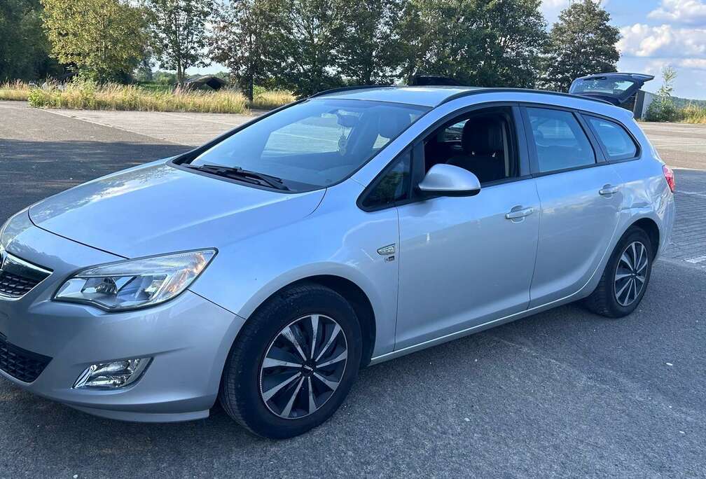 Opel 1.3 CDTI DPF ecoFLEX Sports TourerStart/Stop 150 J