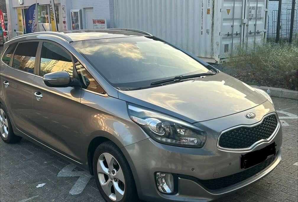 Kia Carens 1.7 CRDI Fusion