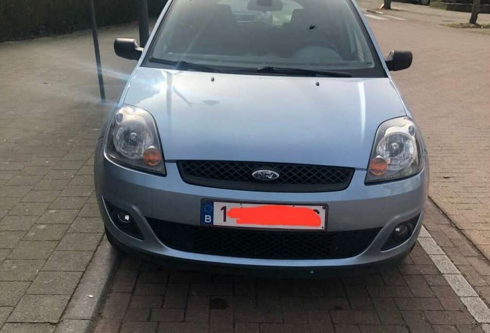 Ford Fiesta 1.6i 16v Trend