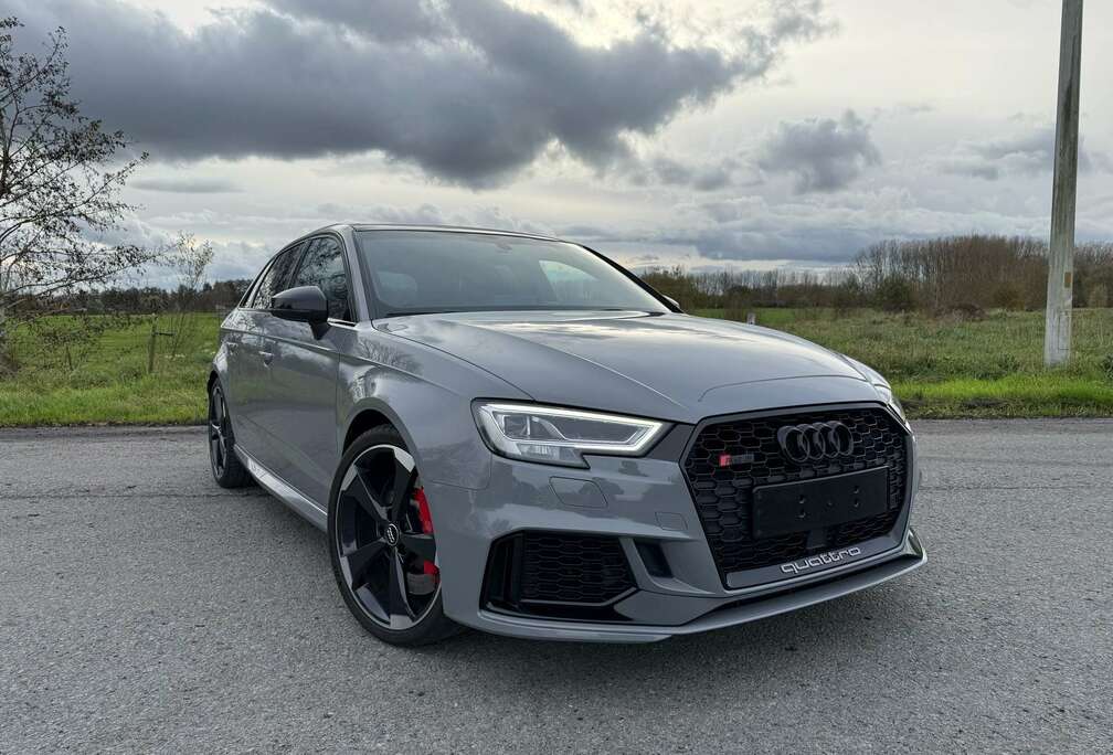 Audi RS3 Sportback S tronic