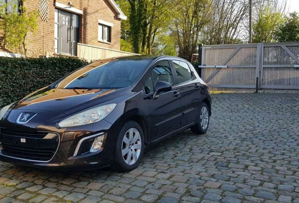Peugeot 1.6i Premium