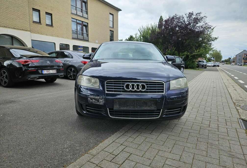 Audi 2.0 TDi 16v Ambiente