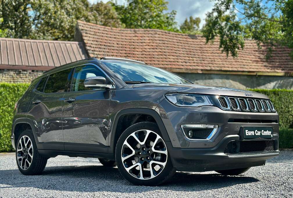 Jeep Compass 1.3 Turbo 4x2 Limited / CARPLAY / STUUR & ZETEL VERWARMING / PARK ASSIST