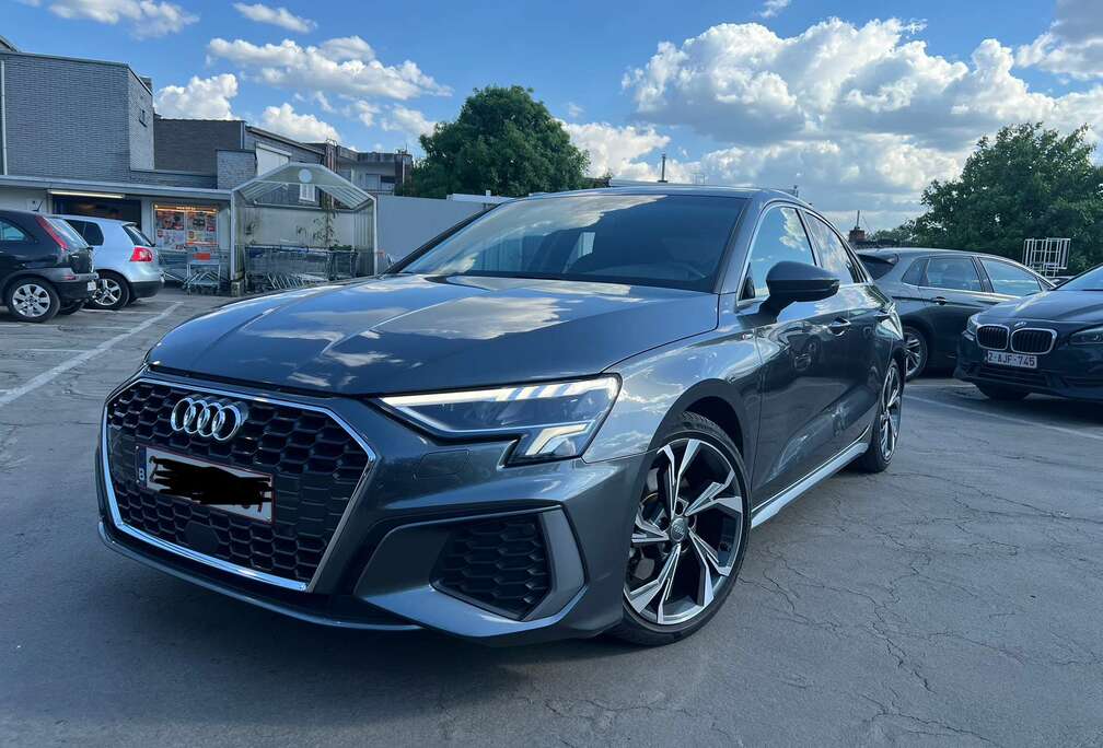 Audi 35 TFSI Attraction S tronic