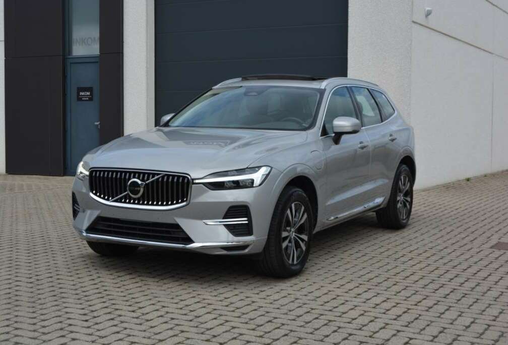 Volvo XC60 T6 350PK PHEV Recharge AWD Pano dak/2023