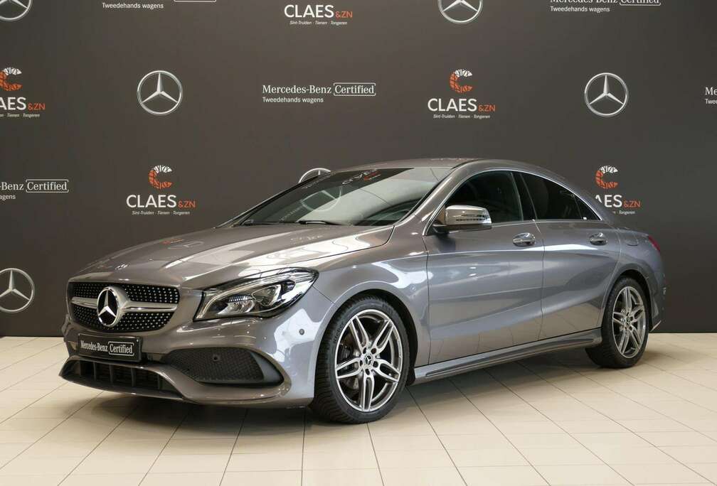 Mercedes-Benz Coupé AMG Line - DOS 8552