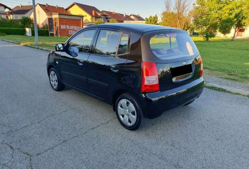 Kia Picanto 1.0i 12v Entry