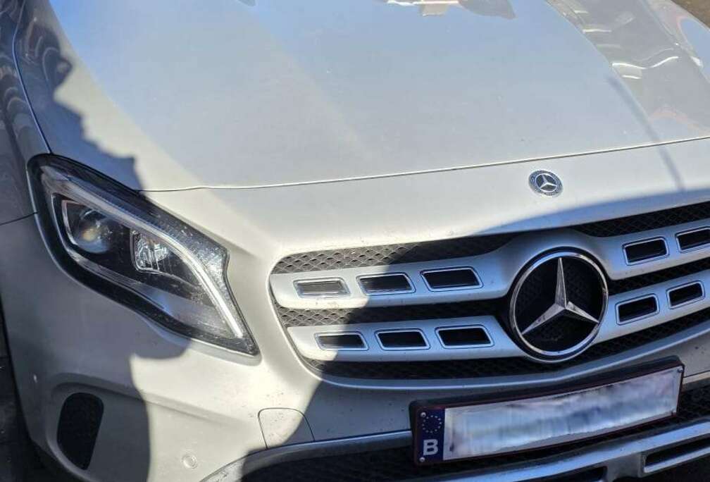 Mercedes-Benz GLA 180 Business Solution