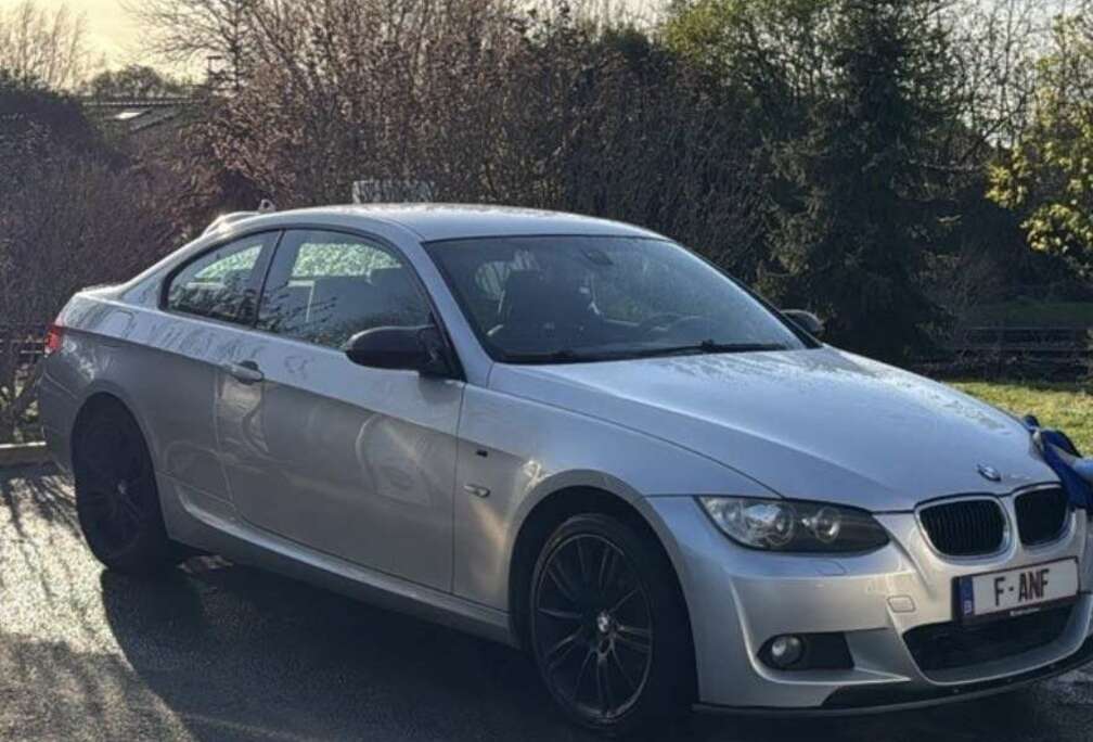 BMW Coupé 320i