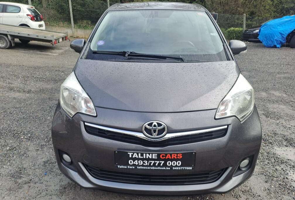 Toyota Verso S 1.33 VVT-i Luna