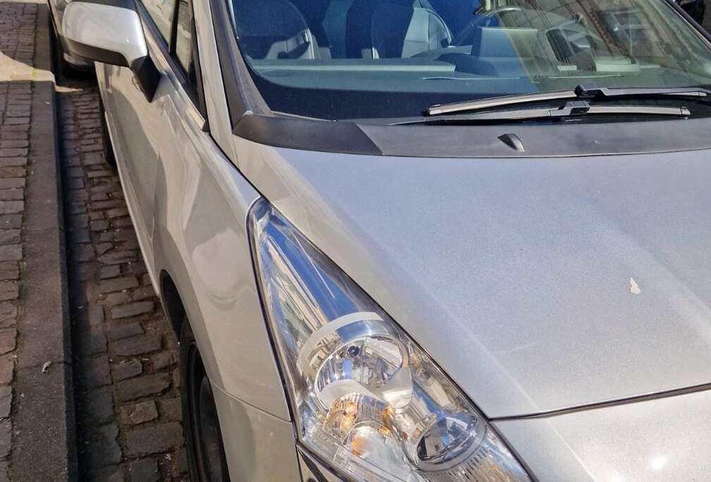 Peugeot 1.6i Confort Pack