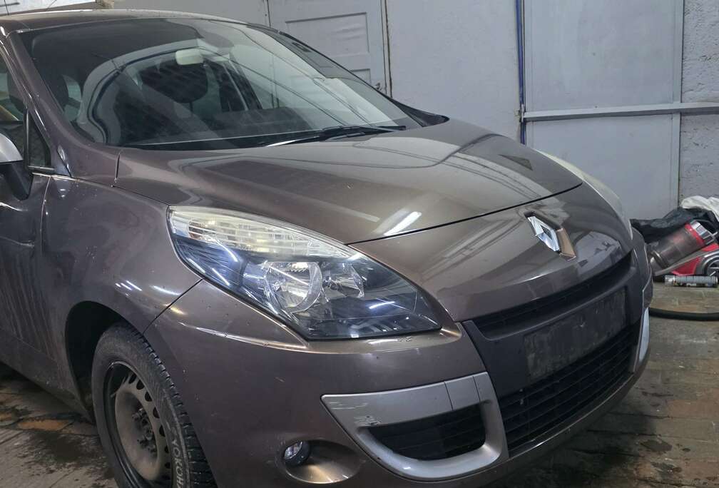 Renault Scenic 1.6 16V 110 Authentique