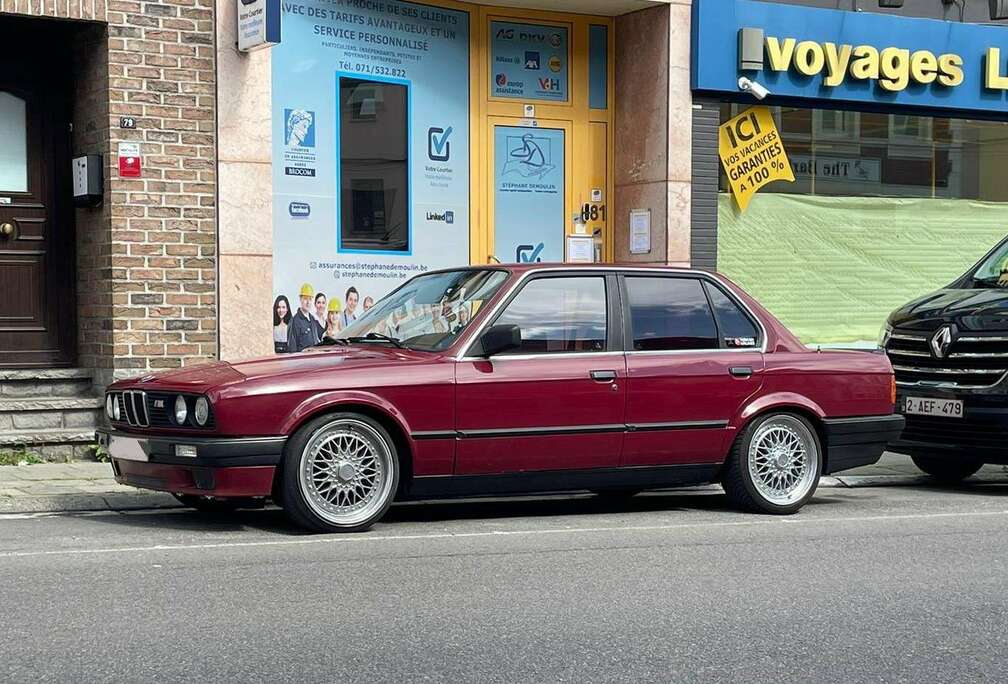 BMW 318i