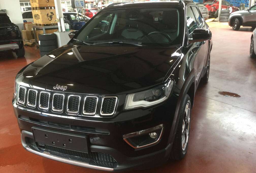 Jeep Compass 1.4 Turbo 4x2 Limited (EU6d)