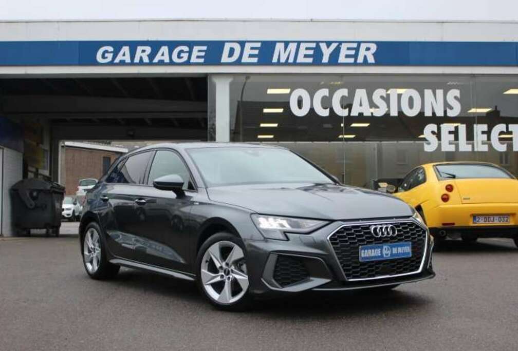 Audi Sportback 30 TFSI S line