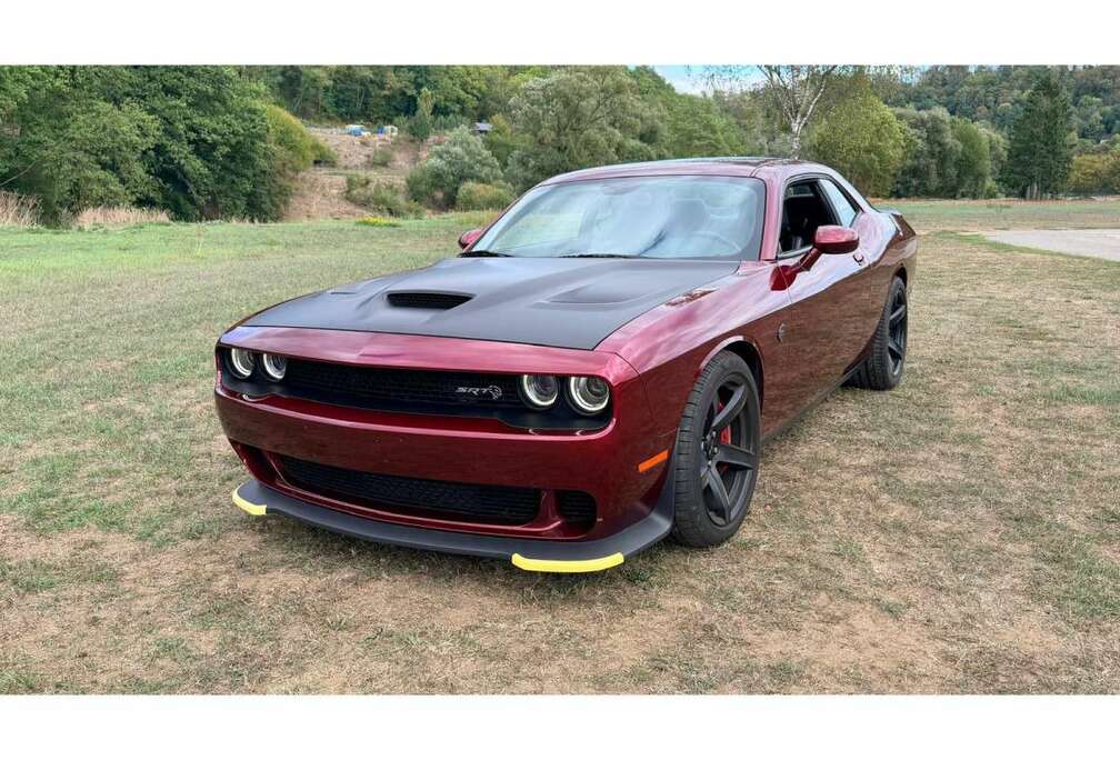 Dodge 6.2 SRT Hellcat Auto.