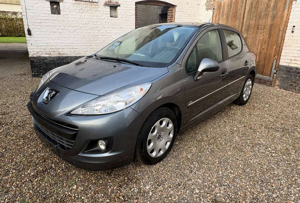 Peugeot 207 1.6 HDi Urban 99g FAP