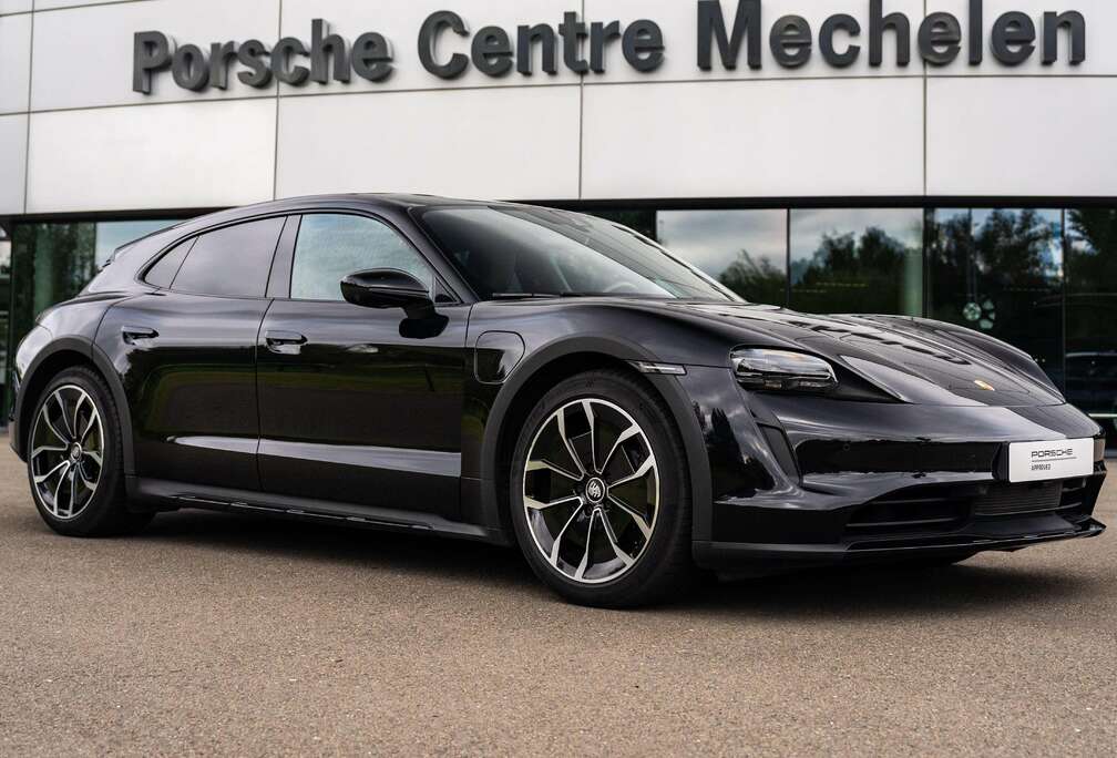 Porsche 4 Cross Turismo