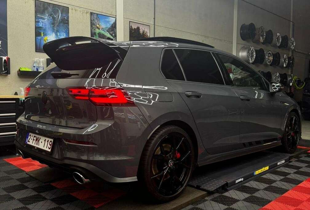 Volkswagen golf 8 gti clubsport 420 pk