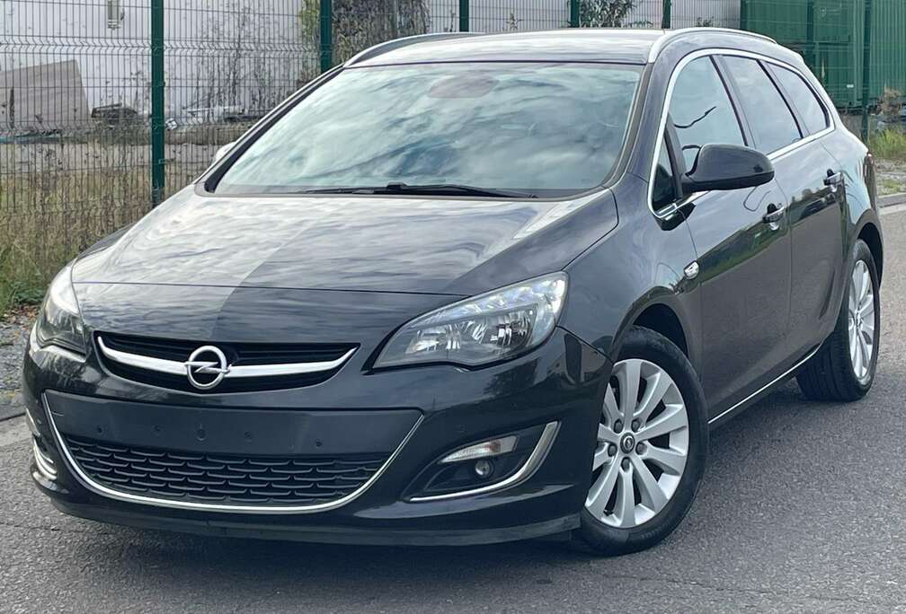 Opel Sports Tourer 1.7 CDTi 2013 Faible Km Airco