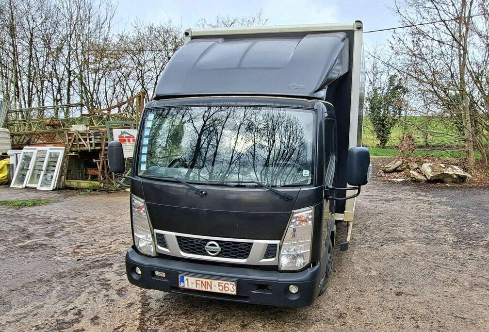 Nissan 3.0 dCi Pro (EU5)