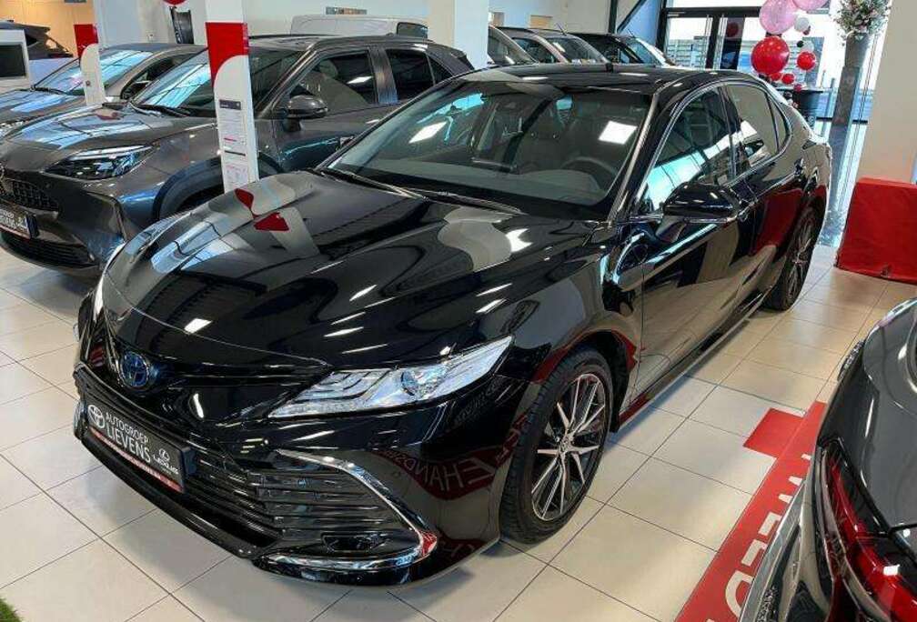 Toyota Premium 2.5 Hyb CVT