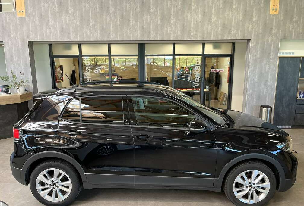 Volkswagen 1.0 TSI 85 kW Life DSG APP KESSY ACC Kam