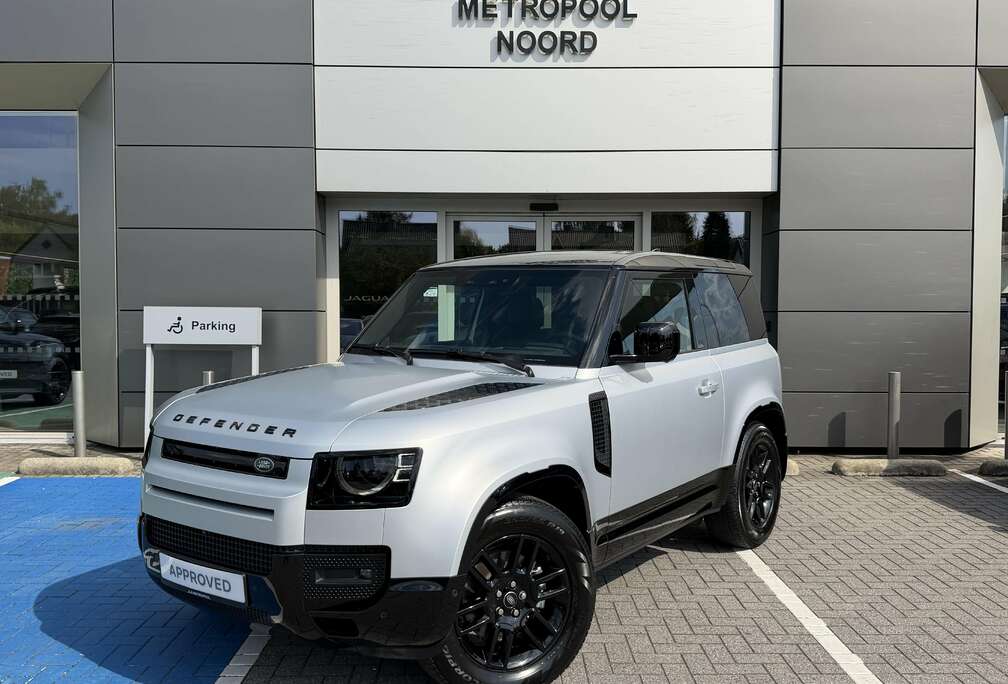 Land Rover 90 D250 X-Dynamic SE // PPF // Lichte Vracht