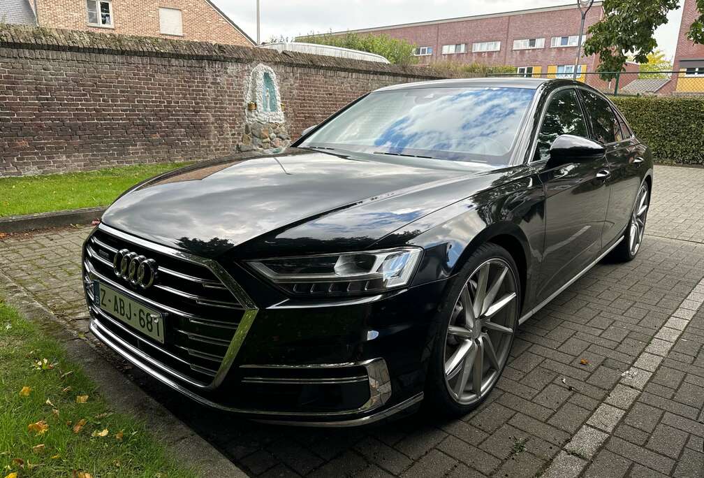 Audi A8 Long 3.0 TDi V6 Quattro Tiptronic