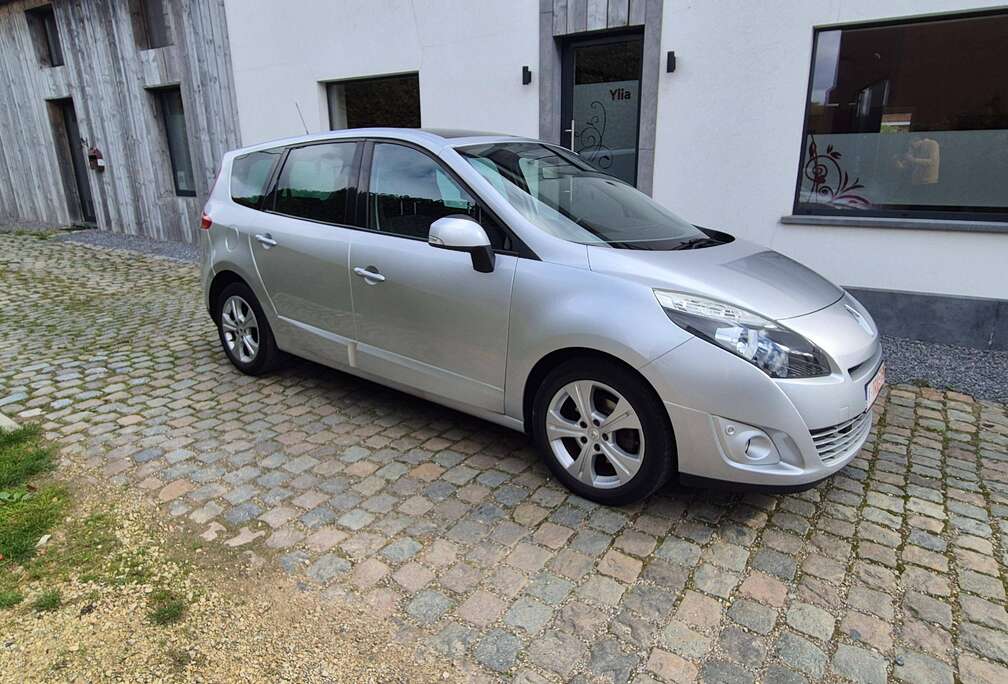 Renault Grand Scénic 1.6i Silver Edition 5pl.