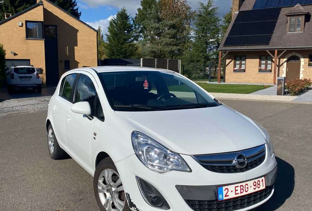 Opel 1.0i Enjoy 150 Years