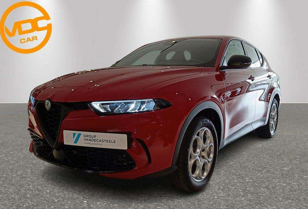 Alfa Romeo Sprint Plug-in Hybrid Q4 190