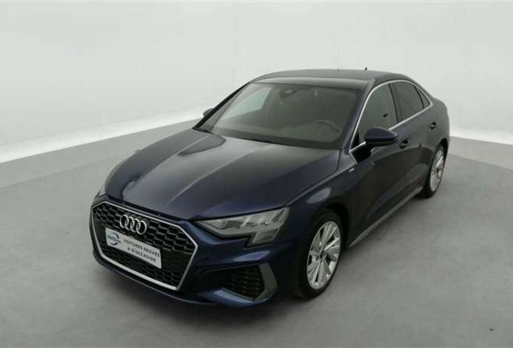 Audi 30 TFSI S line NAVI/FULL LED/JA/PDC/CAMERA