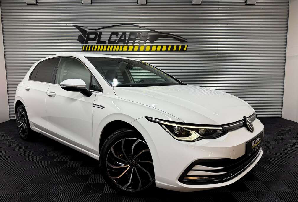 Volkswagen Golf 1.5 TSI LOOK R LINE  APPLE CARPLAY