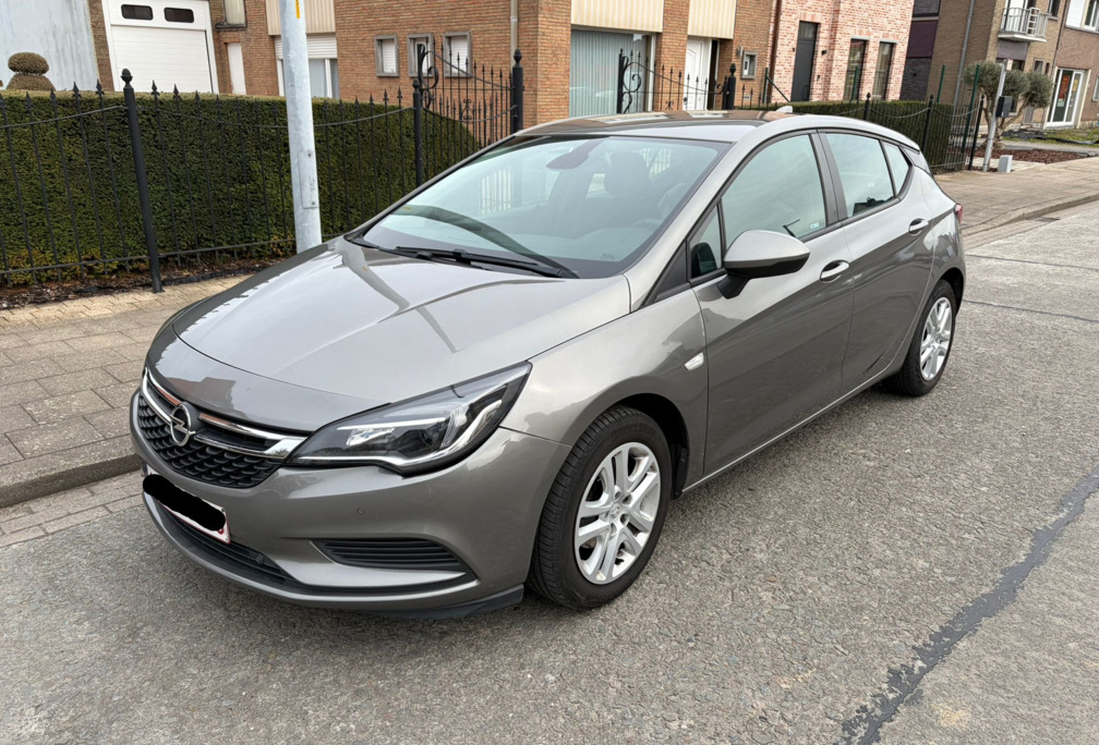 Opel Astra 1.6i XEP 16v Enjoy