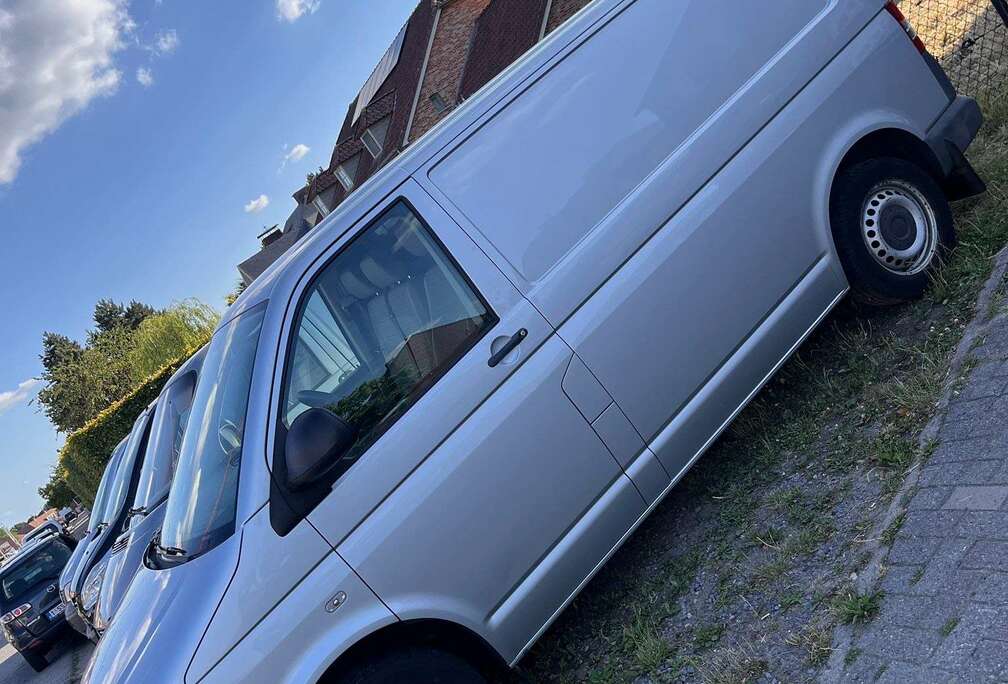 Volkswagen 2.0 tdi , 202.000km , Goed Onderhouden