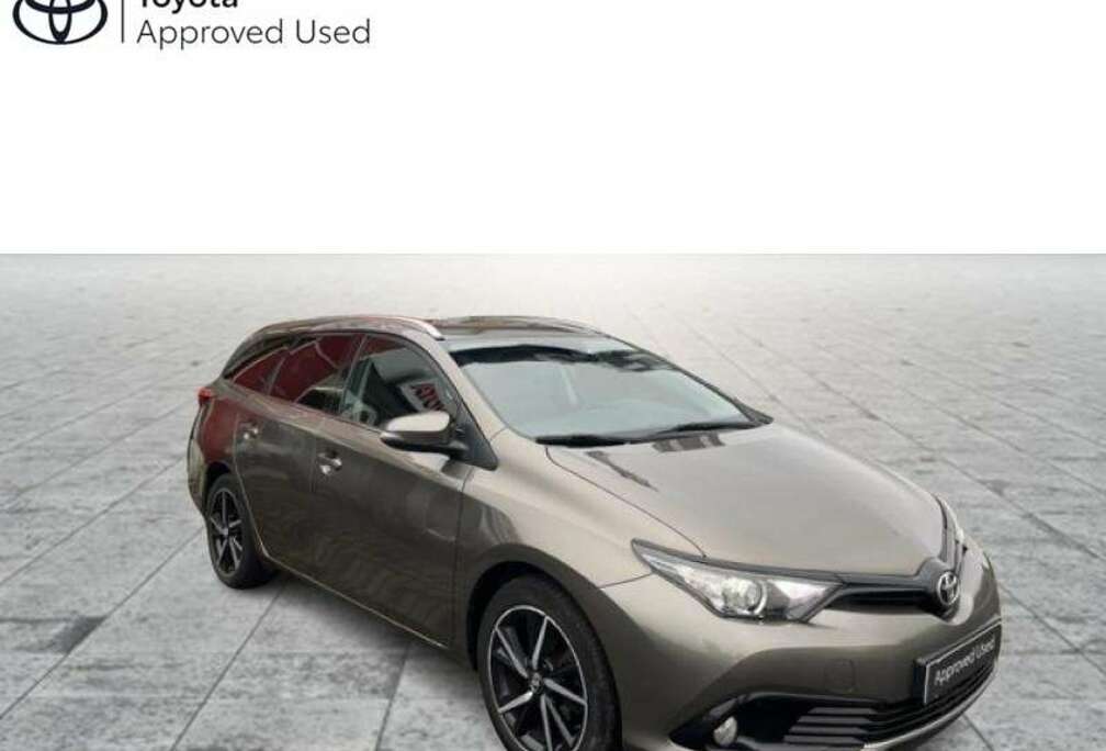 Toyota Style Auris Touring Sport Style