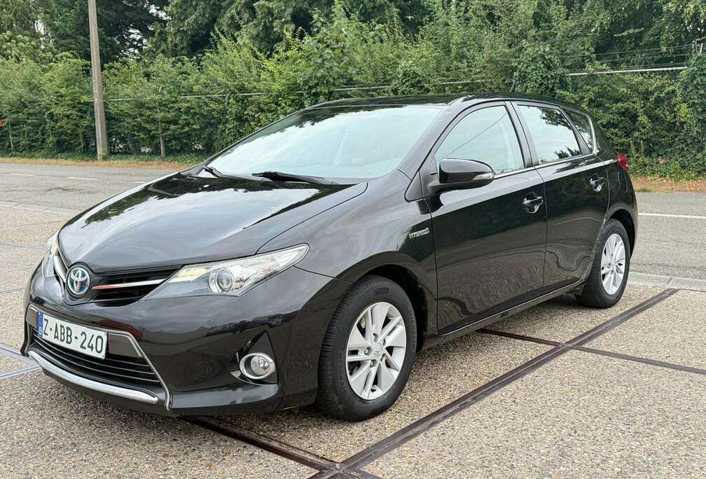 Toyota Auris HEV 1.8i HSD Comfort CVT