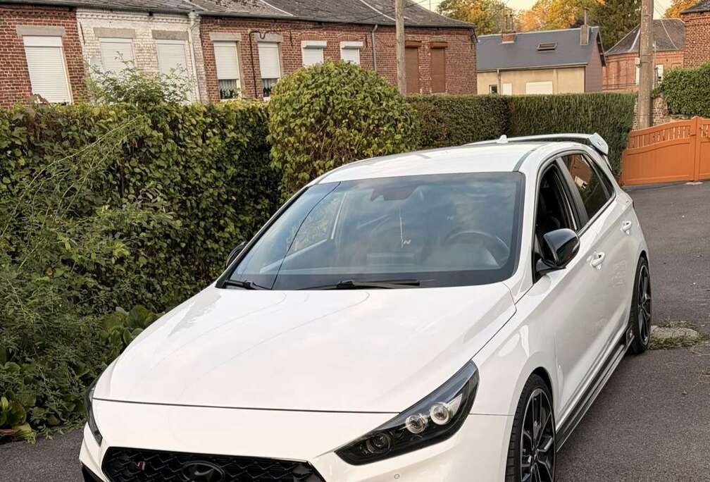 Hyundai N 2.0 T-GDi Performance Pack