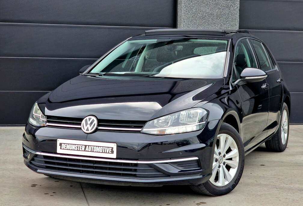 Volkswagen *1.6 TDi Comfortline * PANO * NAVI * LED * CAMERA