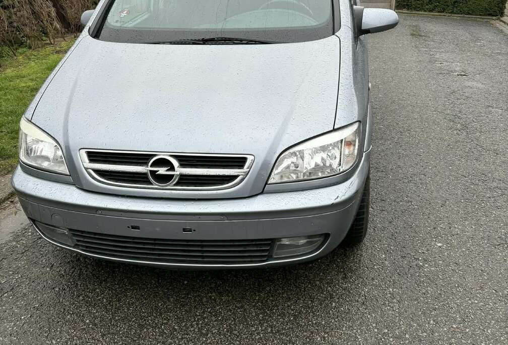 Opel 2.0 DTH DTi 16v Elegance