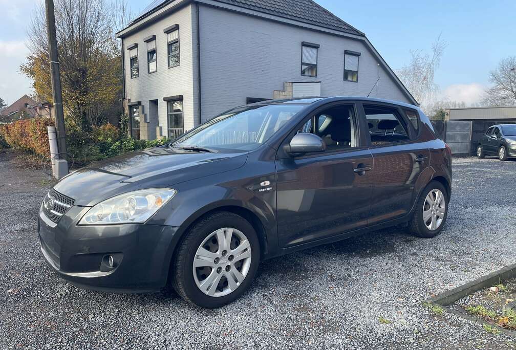 Kia 1.6 CRDi,Airco,5 deurs,...