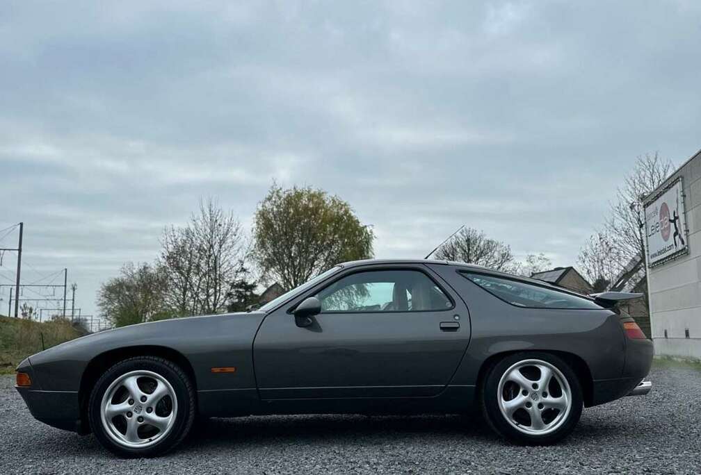 Porsche 928 Gt