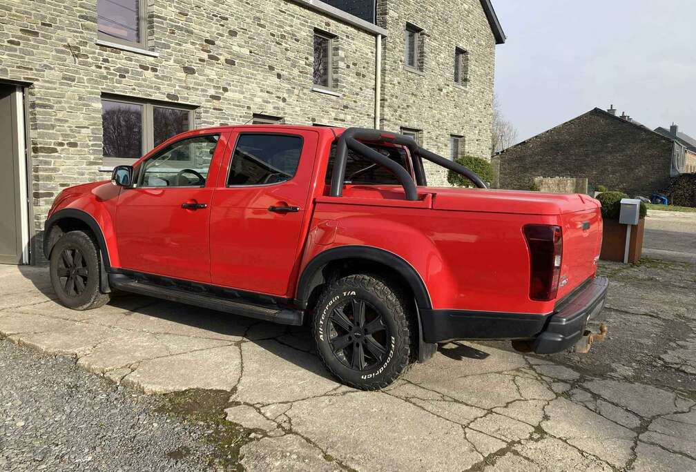 Isuzu 2.5 Turbo Di 4WD LSX Generation Design