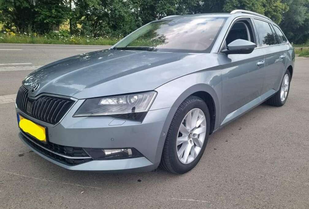 Skoda Superb 1.6 CR TDi Style DSG (EU6.2)