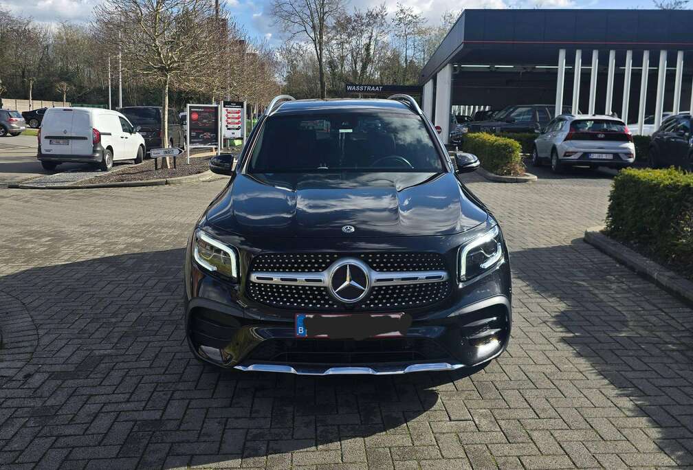 Mercedes-Benz GLB 200 d  8G-DCT AMG Line