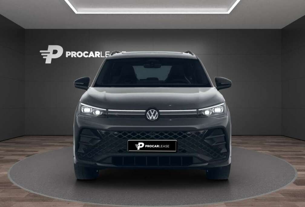 Volkswagen Tiguan 2.0 TDI/DSG/ R-Line/ AHK/Pano/360/HUD/Matr
