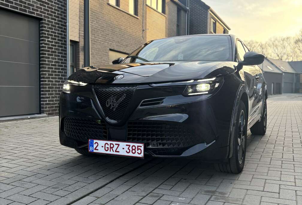 Alfa Romeo e-Junior 54 kWh Elettrica