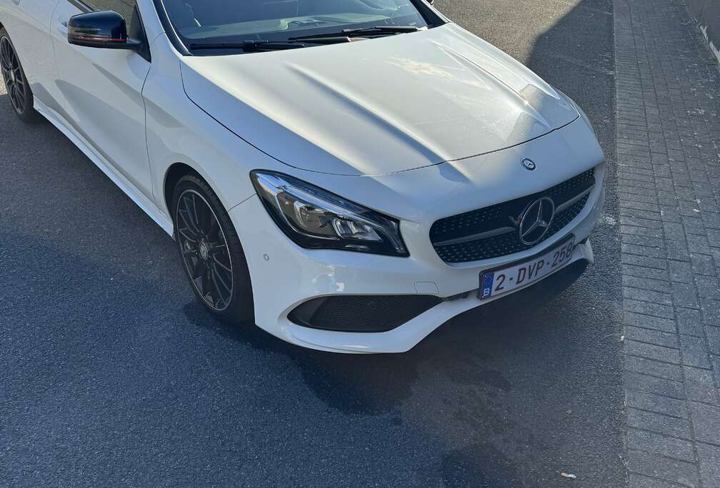 Mercedes-Benz AMG Line