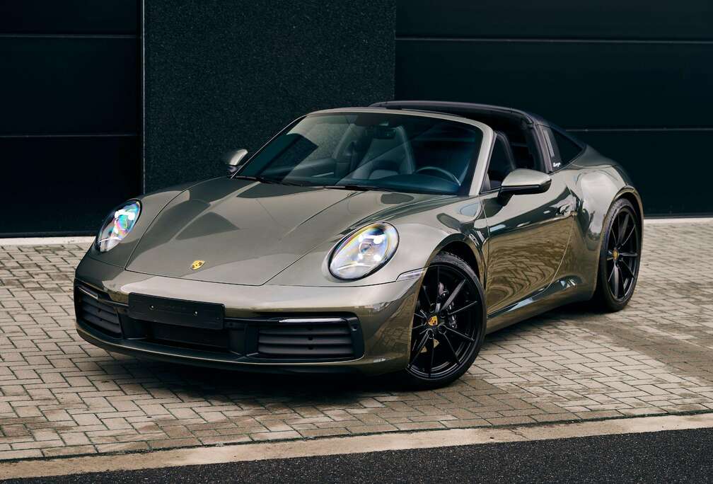 Porsche 992 Targa 4 PDK